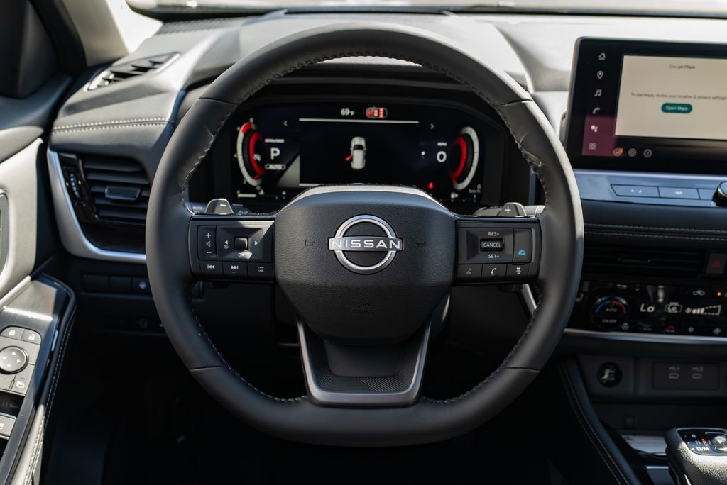 New 2026 Nissan Rogue Platinum image 13