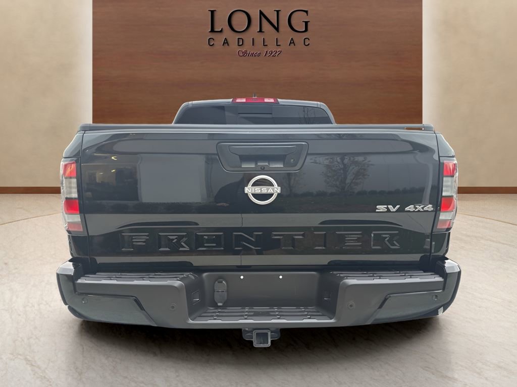 Used 2023 Nissan Frontier SV w/ SV Convenience Package image 4