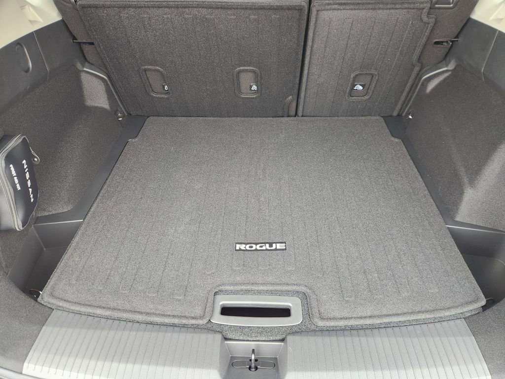 New 2026 Nissan Rogue SV FWD image 23