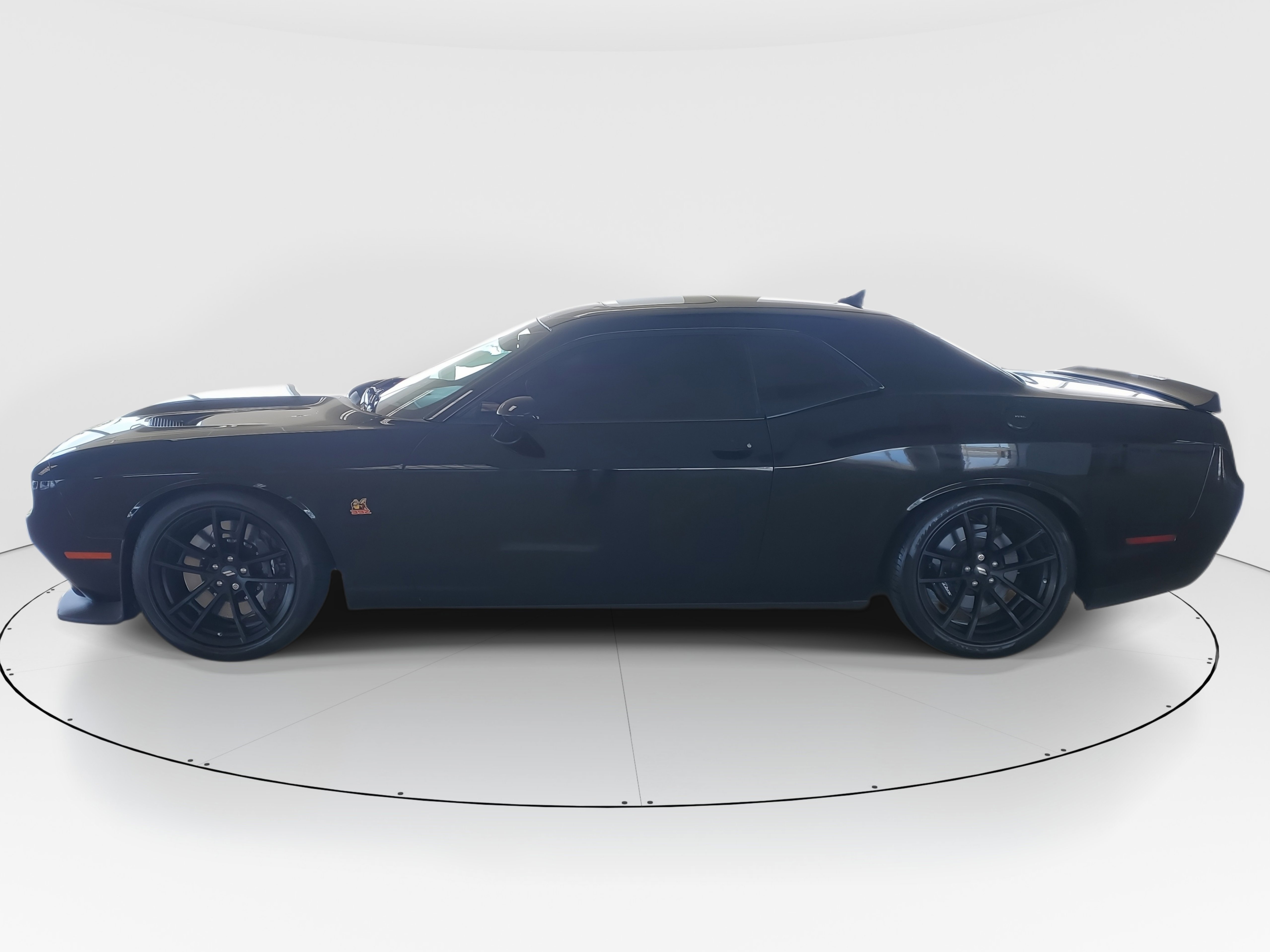 Used 2021 Dodge Challenger R/T Scat Pack w/ Dynamics Package image 7
