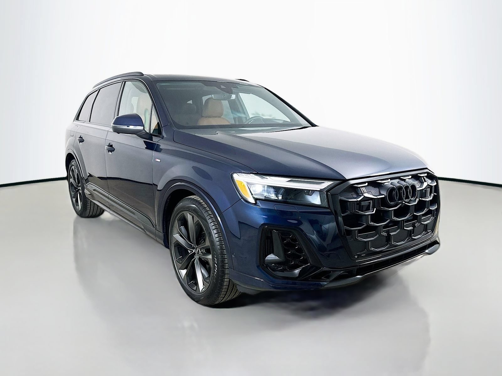 New 2026 Audi Q7 3.0T Prestige AWD/4WD image 3