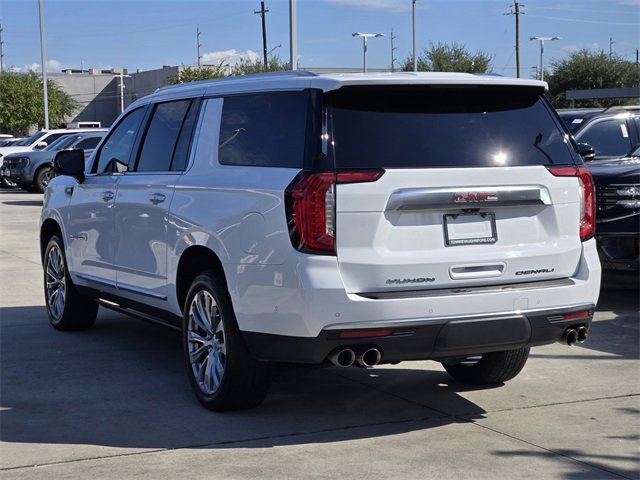 Used 2024 GMC Yukon XL Denali w/ Advanced Technology Package image 7