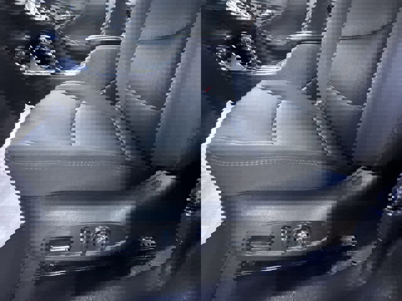 Used 2024 Chevrolet Malibu LT image 13