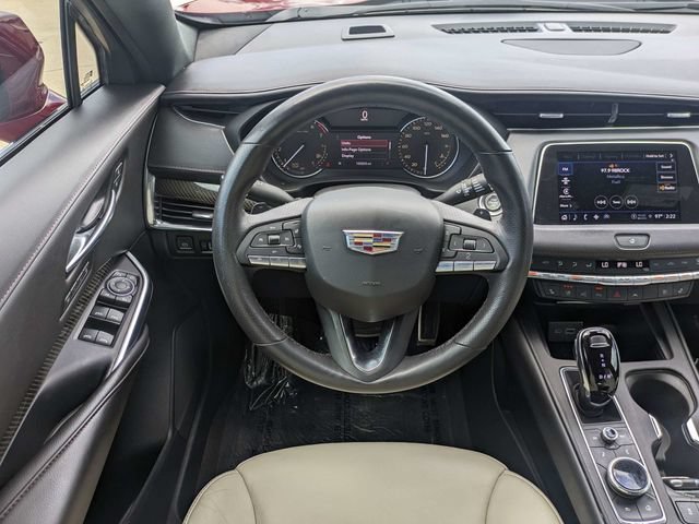 Used 2022 Cadillac XT4 Sport w/ Comfort Package FWD image 15