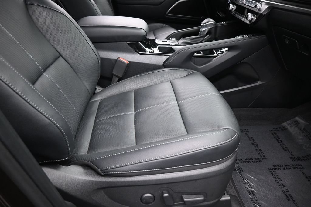 Used 2025 Kia Telluride EX w/ EX Captain's Chair Package FWD image 47