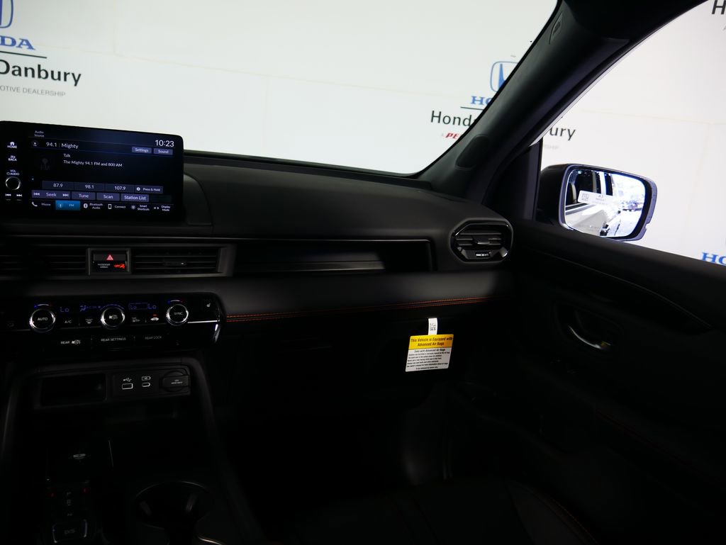 New 2026 Honda Pilot TrailSport image 18