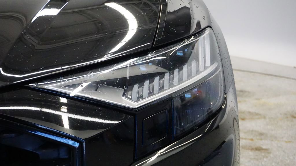 Used 2022 Audi SQ8 Premium Plus image 9