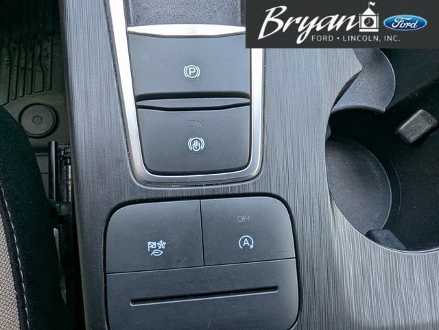 Used 2022 Ford Escape SE w/ Convenience Package image 36