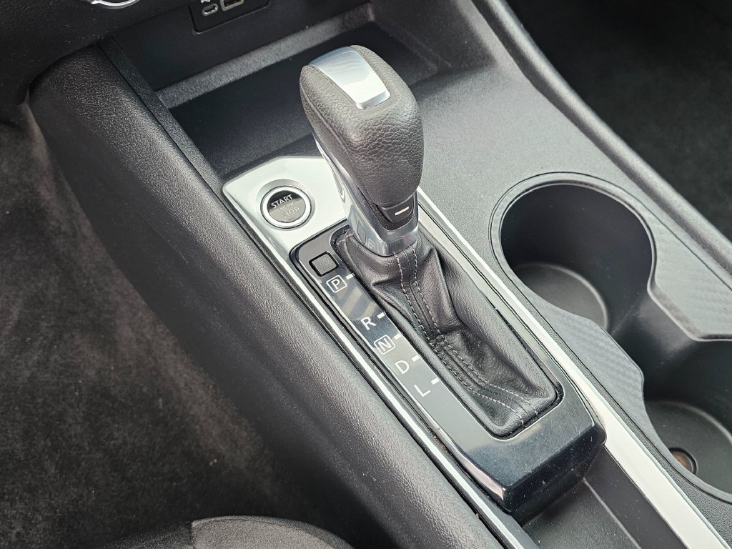 Used 2020 Nissan Altima 2.5 S FWD image 29
