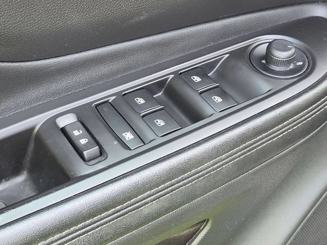 Used 2019 Buick Encore Preferred AWD/4WD image 21