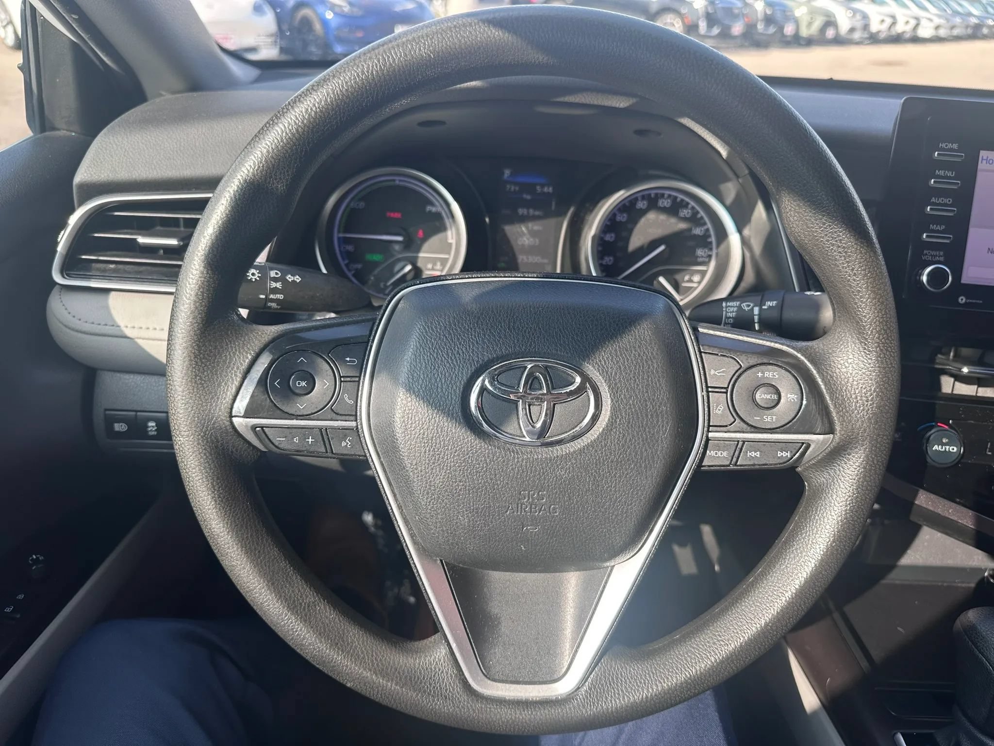 Used 2022 Toyota Camry LE FWD image 14