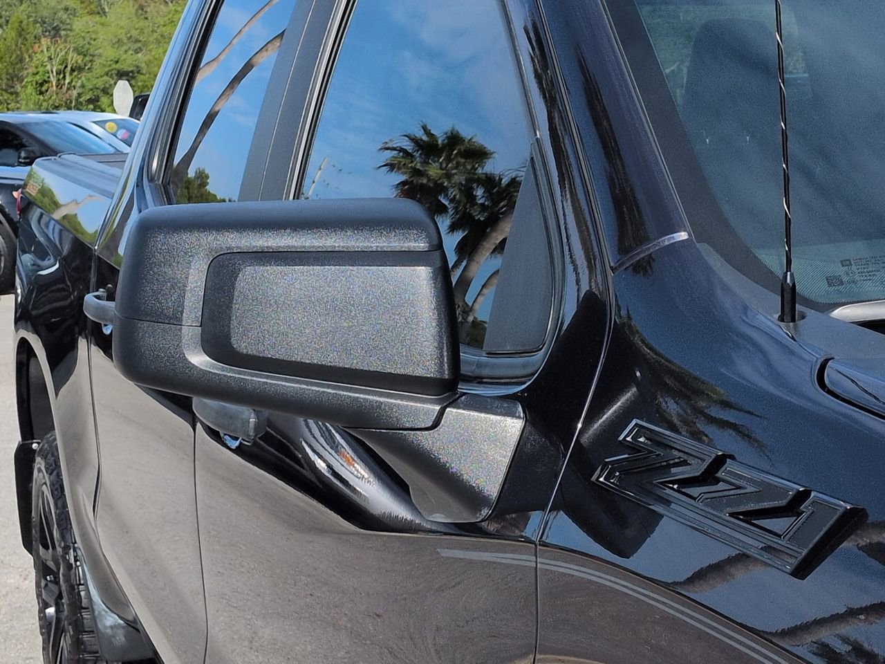 Used 2024 Chevrolet Silverado 1500 Custom Trail Boss w/ LPO, Dark Essentials Package AWD/4WD image 11