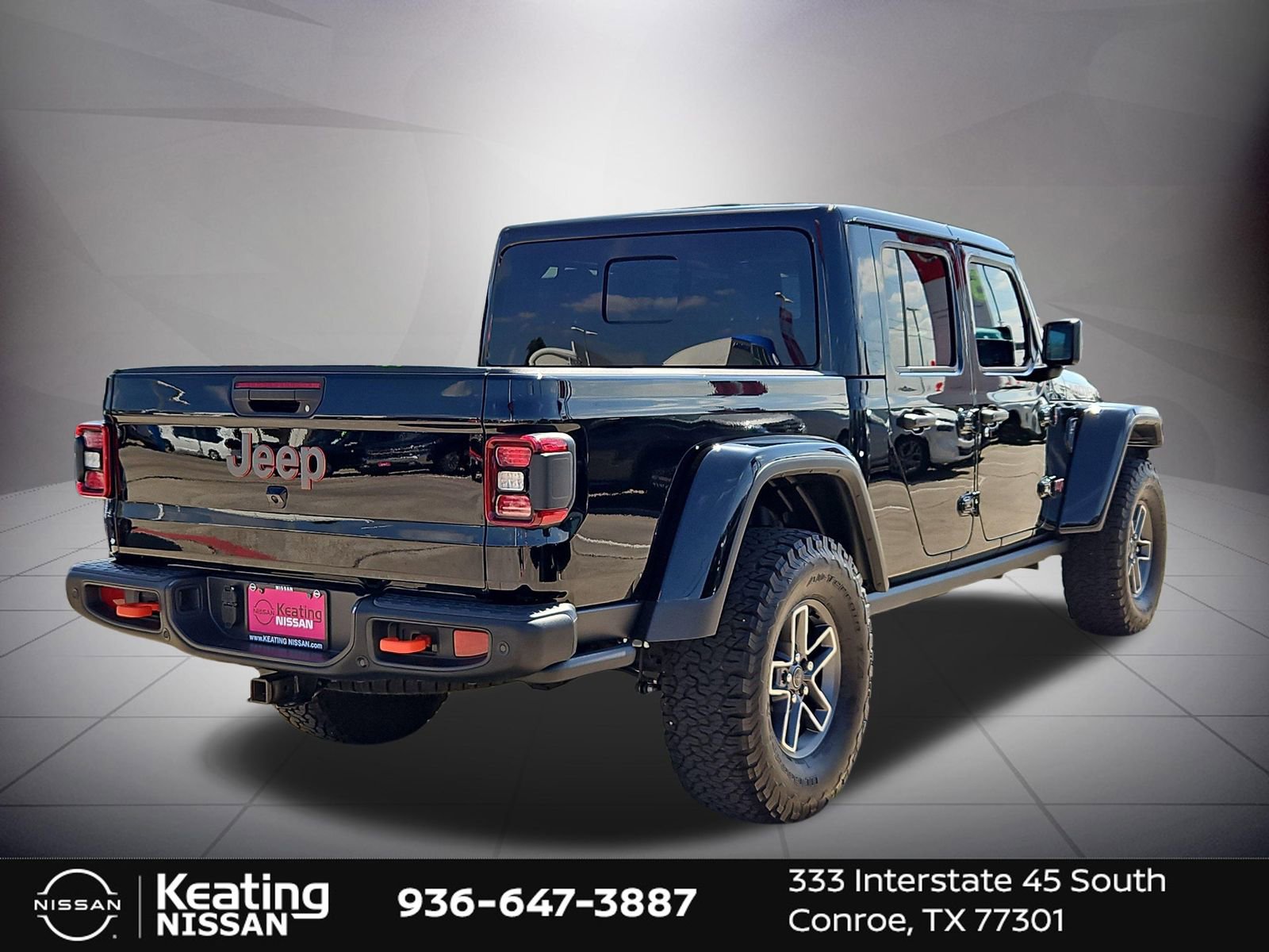 Used 2025 Jeep Gladiator Mojave image 3