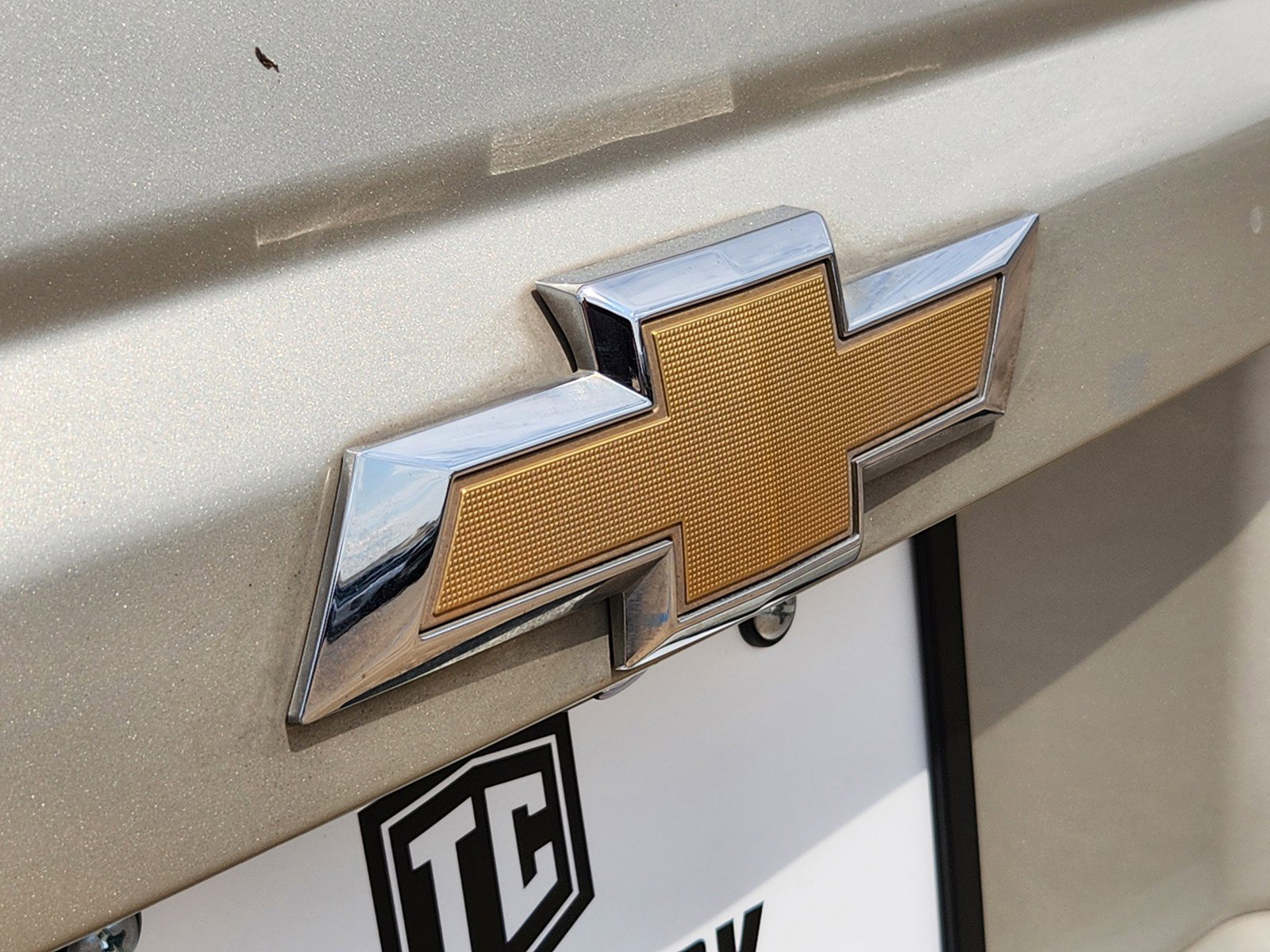 Used 2016 Chevrolet Suburban LT RWD image 29