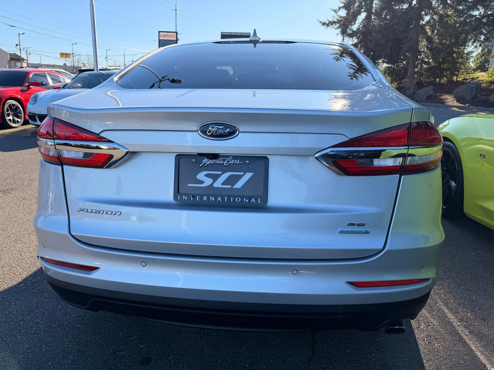 Used 2019 Ford Fusion SE image 9