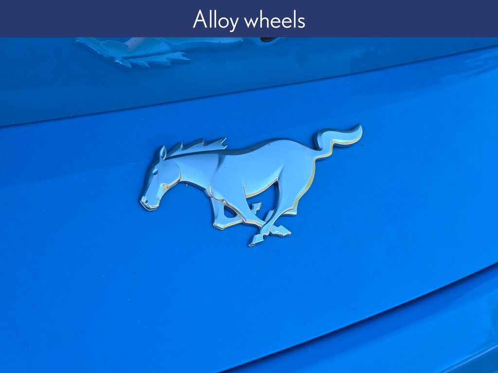 Used 2025 Ford Mustang Coupe image 12