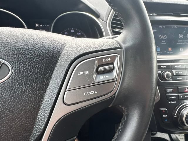 Used 2017 Hyundai Santa Fe SE w/ SE Premium Package 02 AWD/4WD image 23