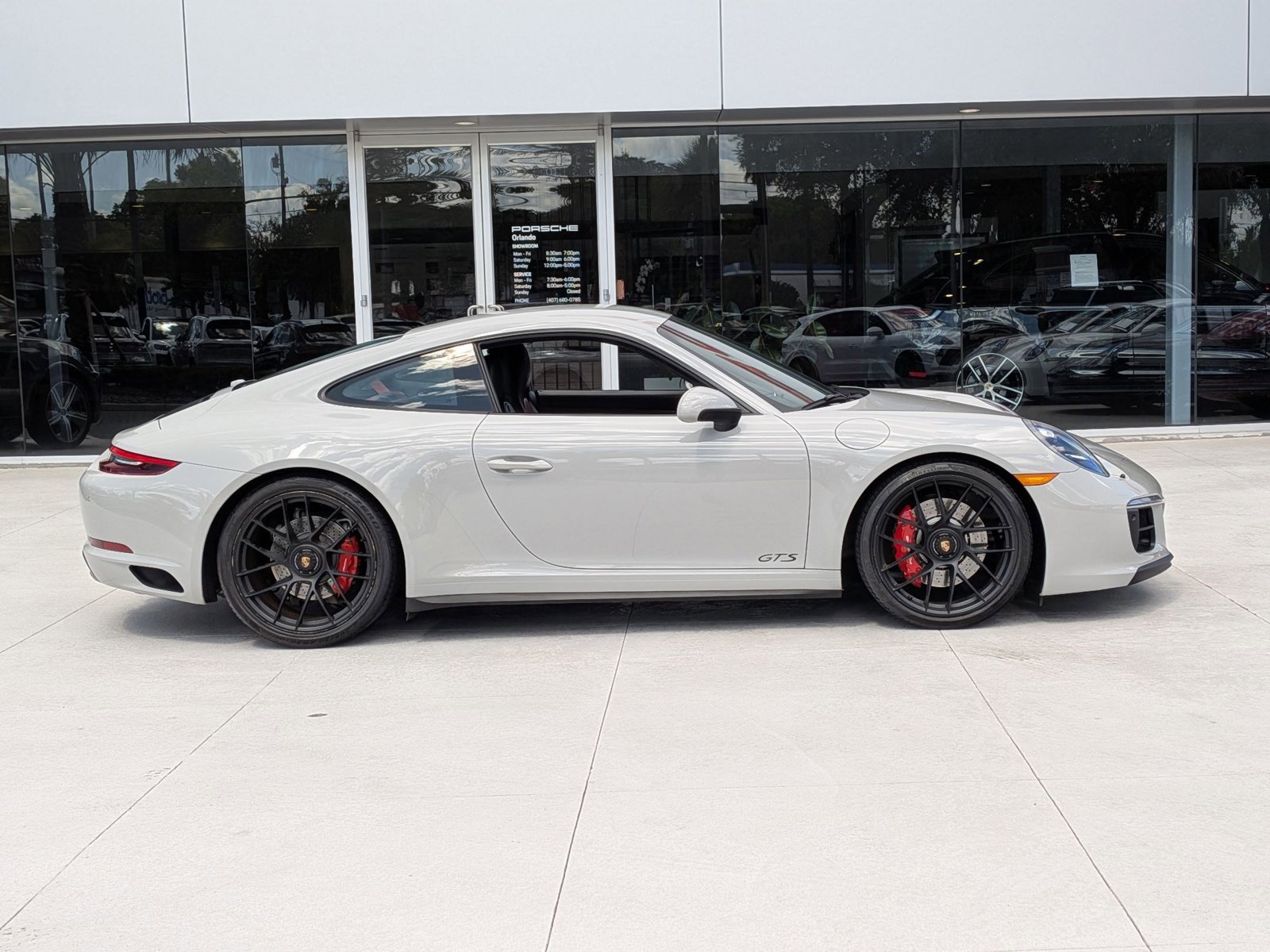 Certified 2018 Porsche 911 Carrera GTS RWD image 8