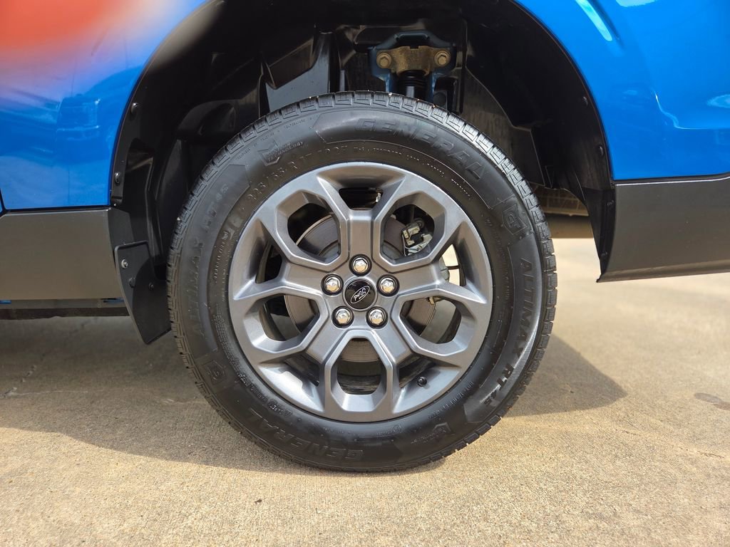 Used 2022 Ford Maverick XLT image 30