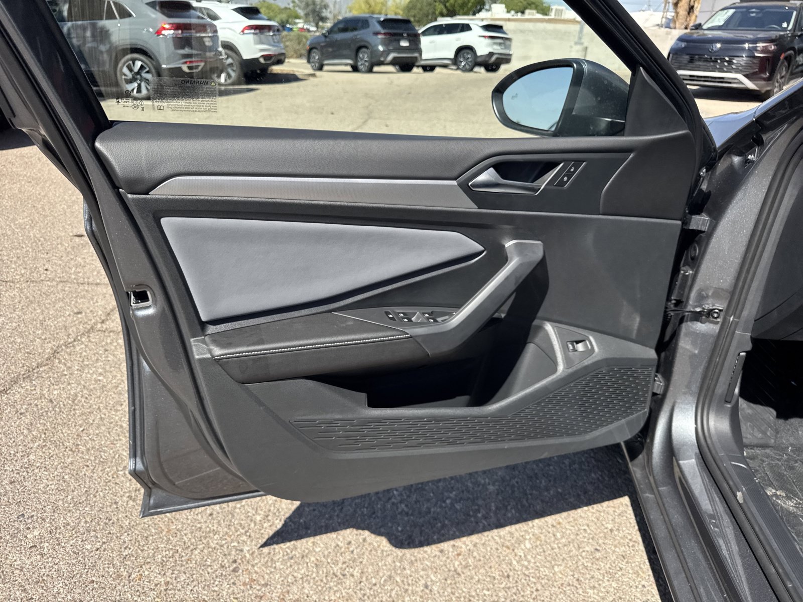 New 2026 Volkswagen Jetta SE FWD image 15