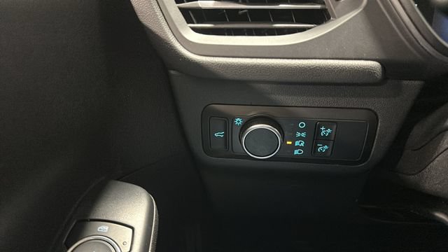Used 2023 Ford Escape Active AWD/4WD image 14