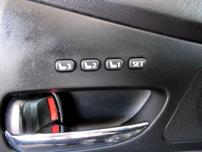 Used 2013 Lexus RX 450h AWD image 29
