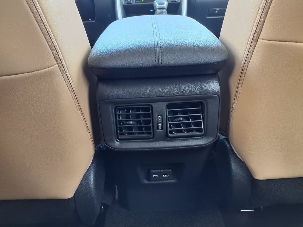 Used 2025 Toyota RAV4 Limited w/ Advanced Technology Package FWD image 24