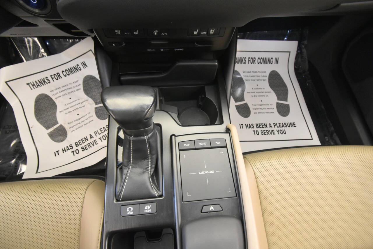 Used 2019 Lexus ES 300h w/ Premium Package image 29