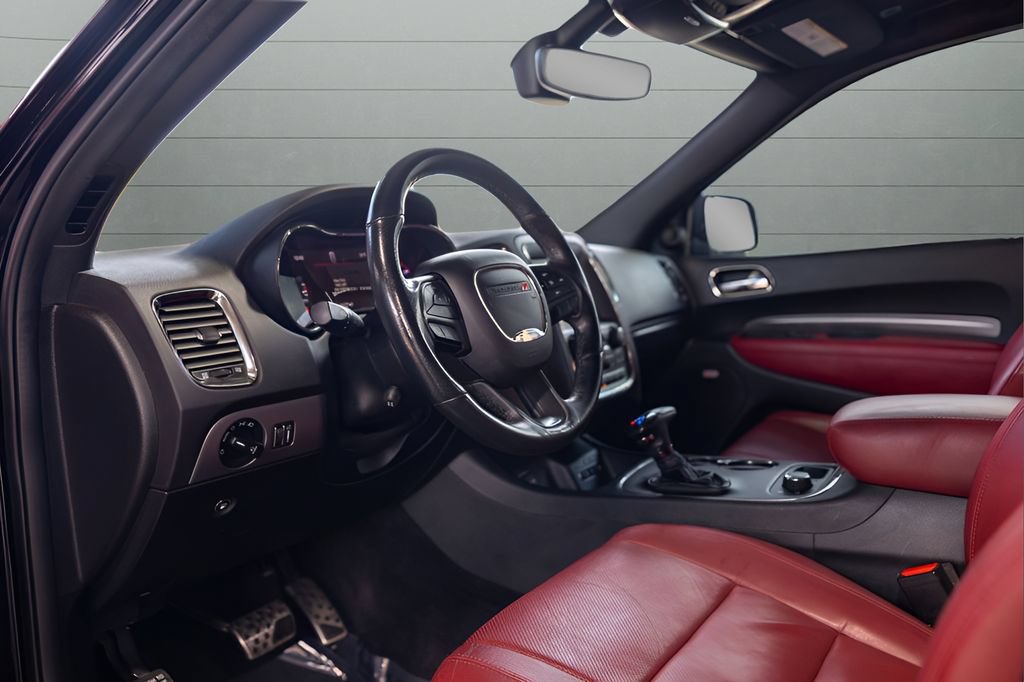 Used 2018 Dodge Durango R/T w/ Blacktop Package AWD/4WD image 36