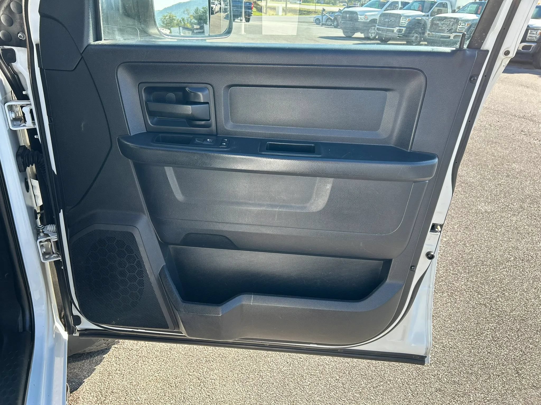 Used 2017 RAM 4500 Tradesman AWD/4WD image 20