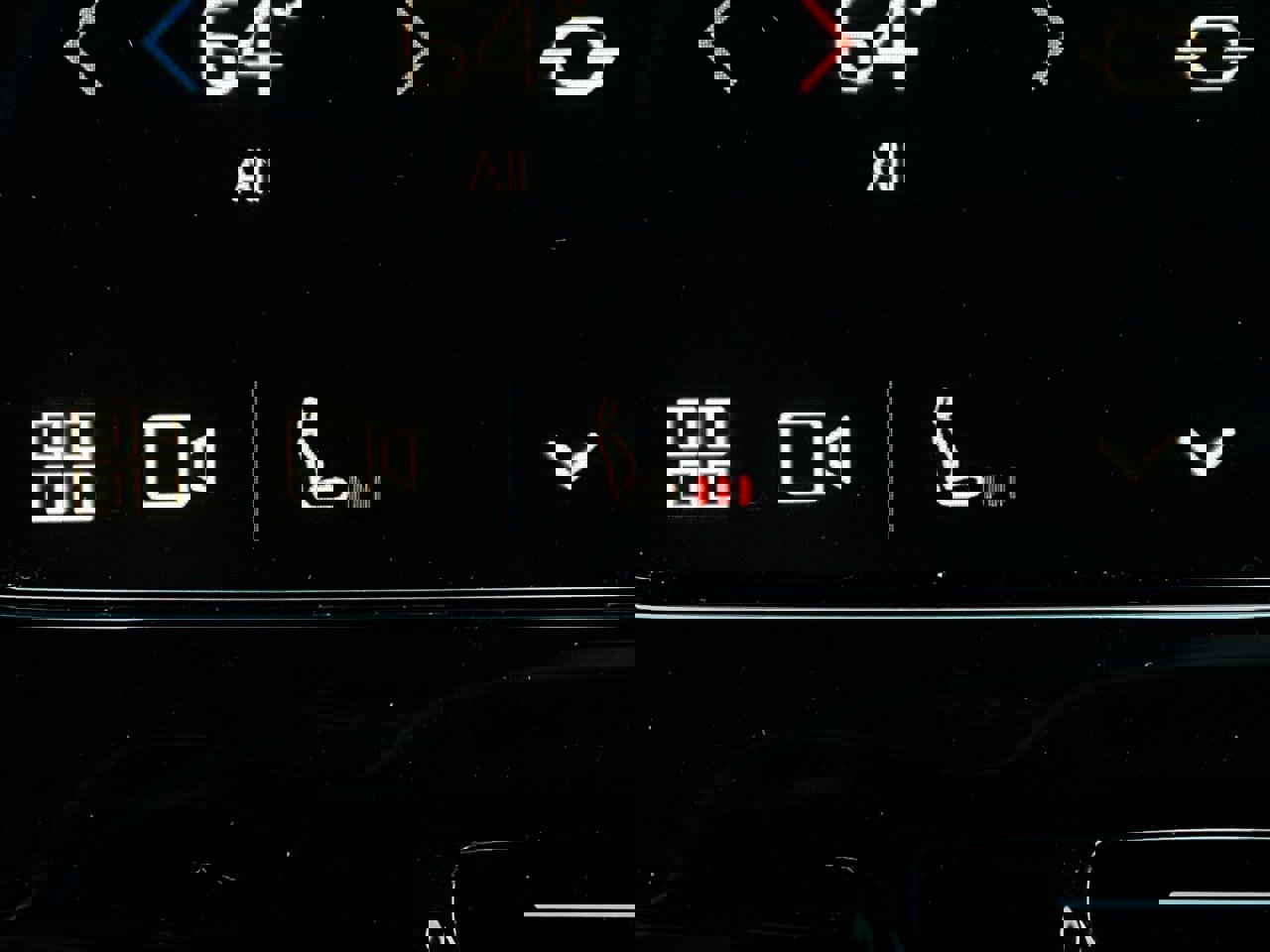 Used 2025 Volvo V60 B5 Cross Country Plus image 29