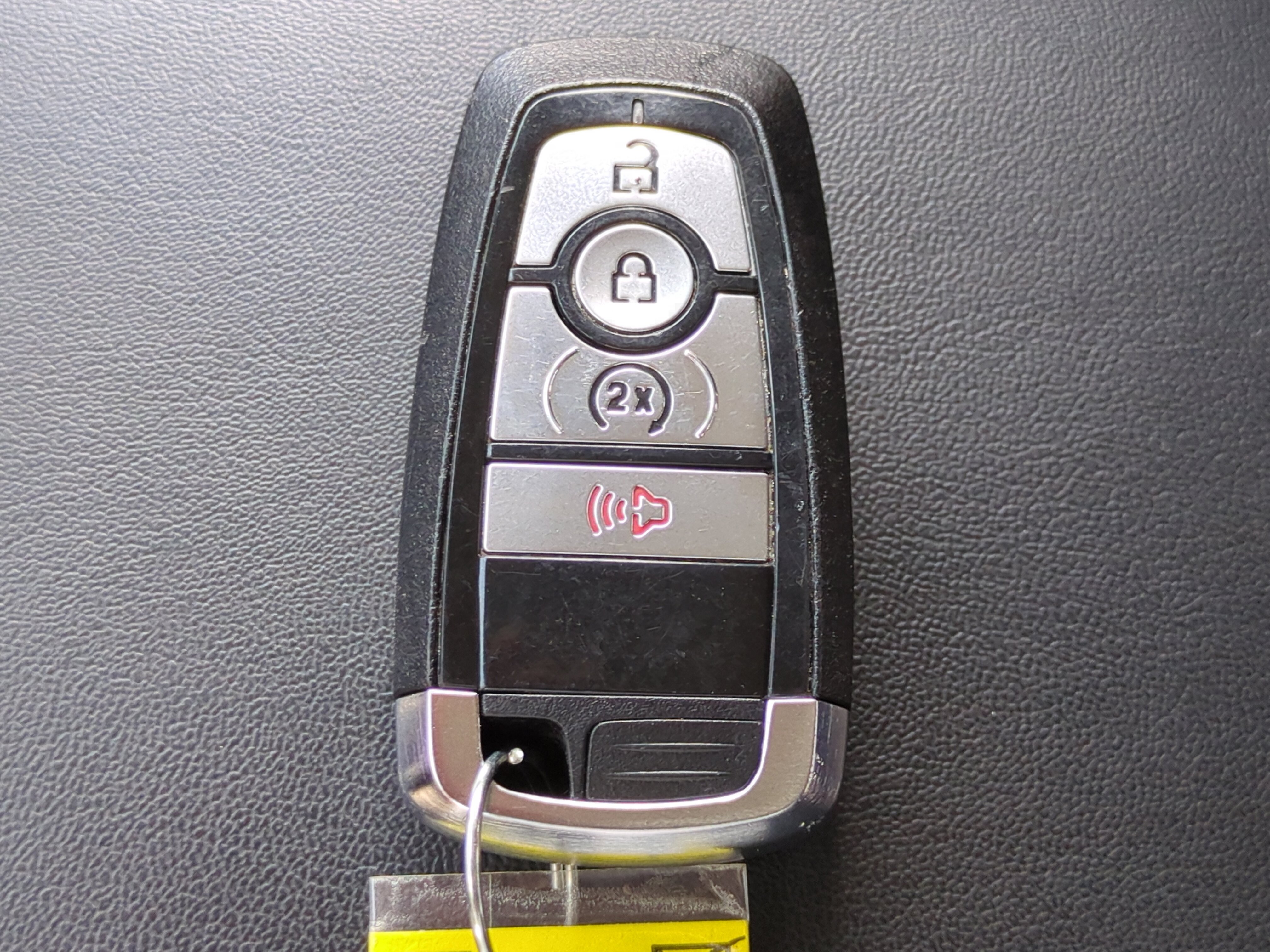 Used 2024 Ford Ranger Lariat w/ FX4 Off-Road Package image 27