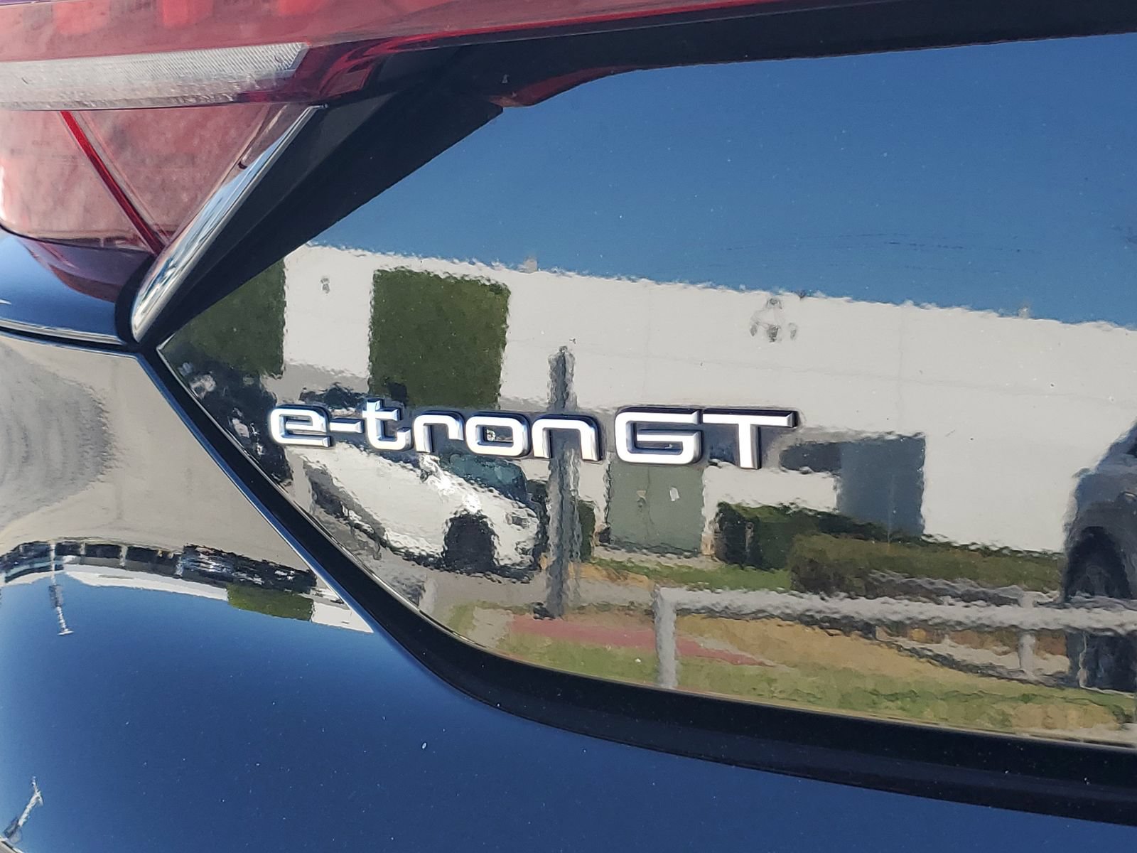 Used 2023 Audi e-tron GT Prestige AWD/4WD image 7