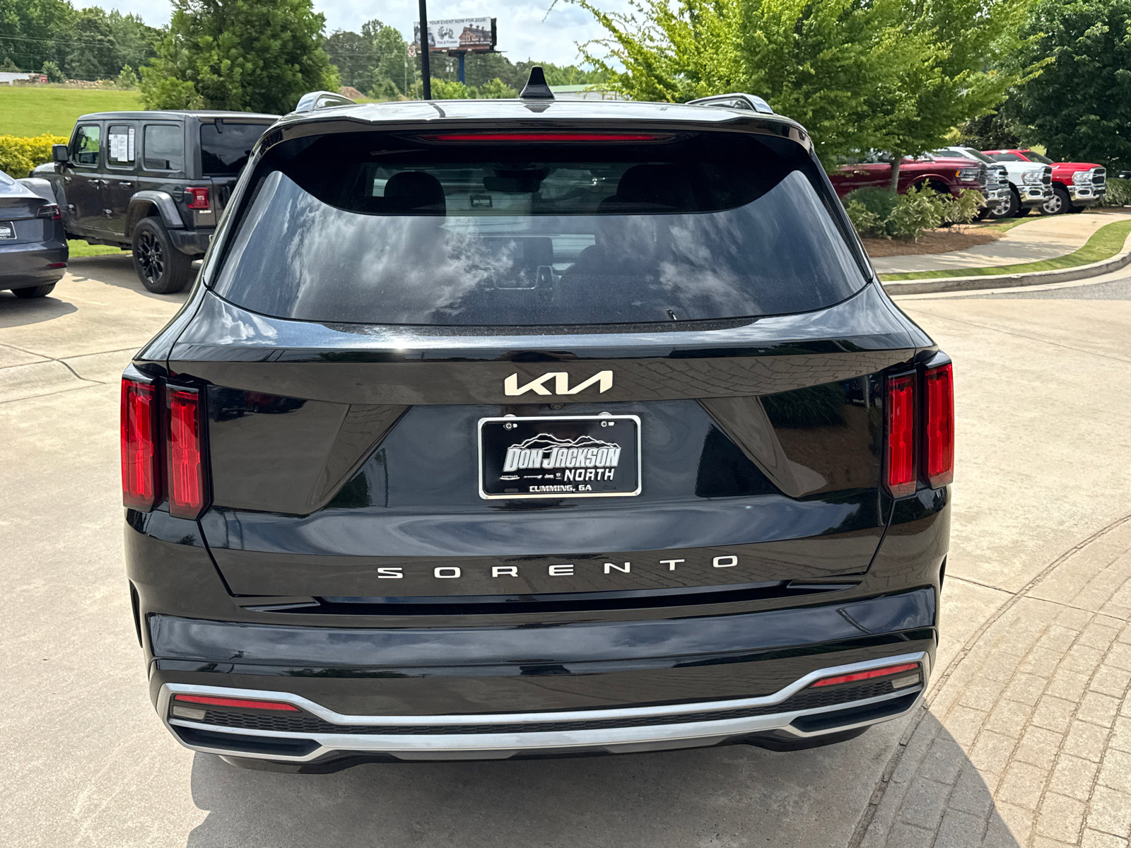Used 2022 Kia Sorento SX FWD image 9