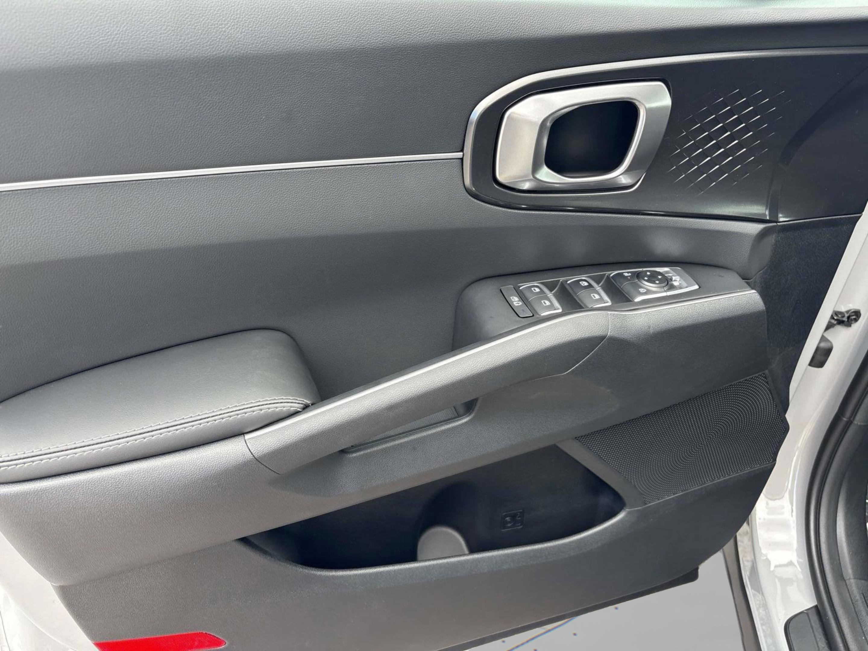 New 2025 Kia Sorento EX w/ Panoramic Sunroof Package image 22