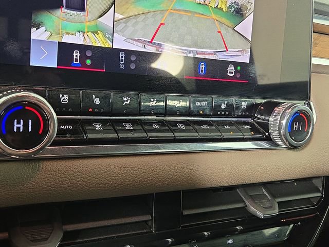 Used 2023 GMC Canyon Denali AWD/4WD image 19