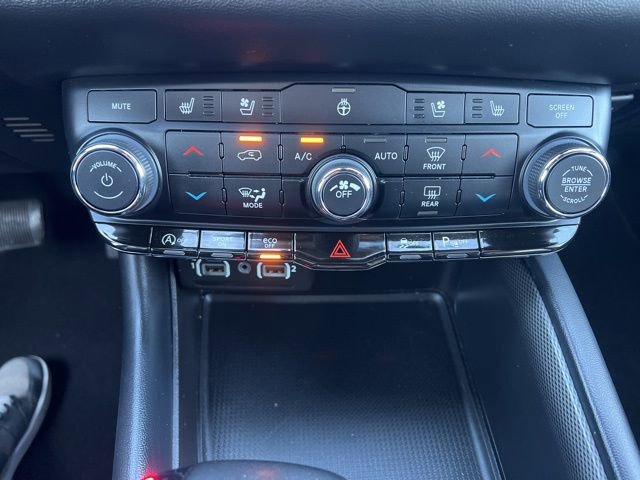 Used 2024 Dodge Durango GT image 19