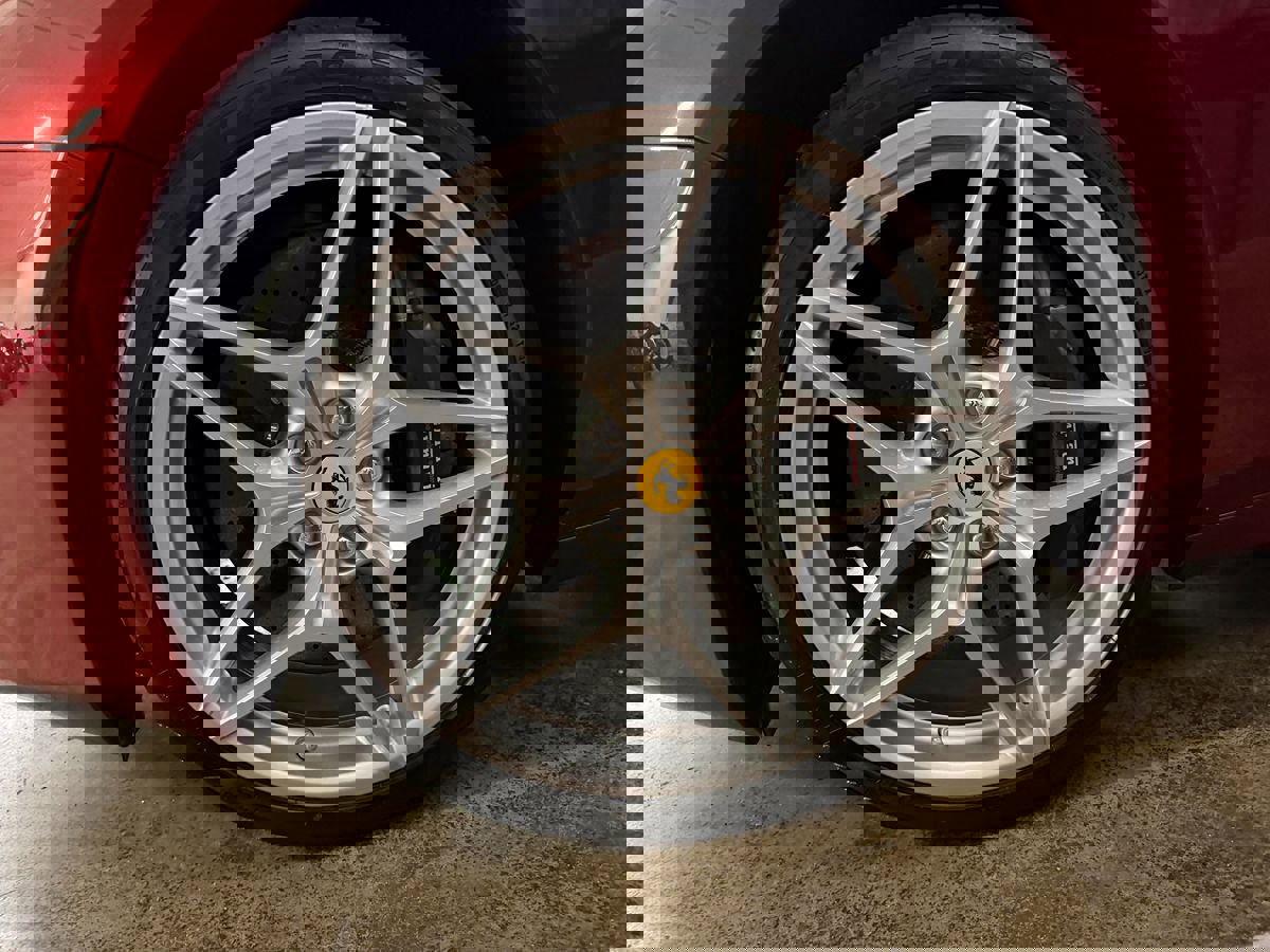 Used 2017 Ferrari California T image 22