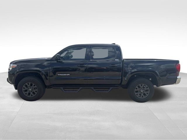 Used 2023 Toyota Tacoma SR5 RWD image 6