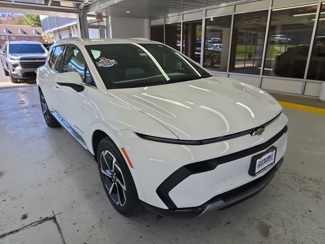 Certified 2025 Chevrolet Equinox EV LT image 7