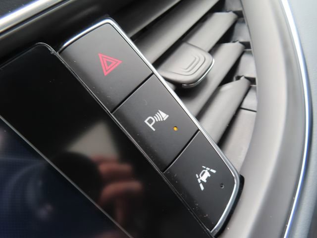 Used 2022 Buick Enclave Essence w/ Experience Buick Package AWD/4WD image 40