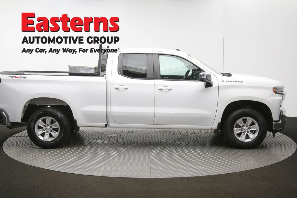 Used 2021 Chevrolet Silverado 1500 LT AWD/4WD image 47