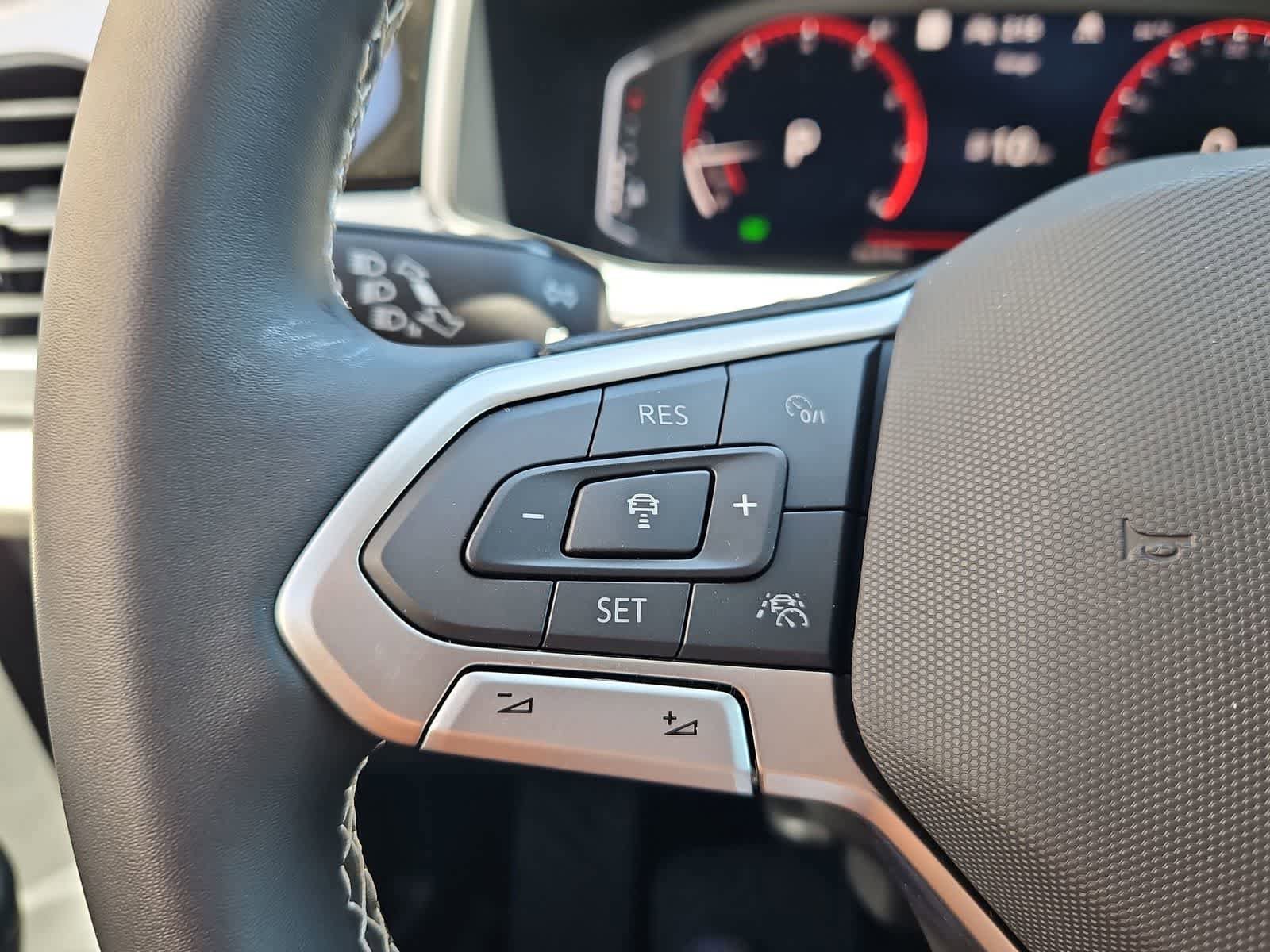 New 2026 Volkswagen Taos SEL AWD/4WD image 24