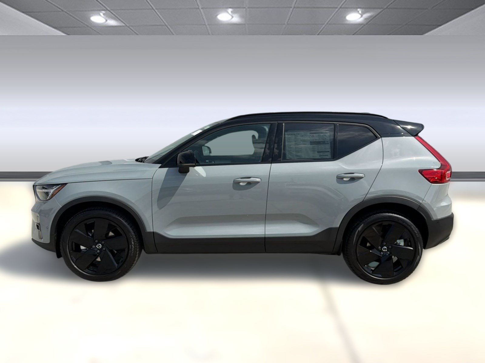 New 2026 Volvo XC40 B5 Ultra w/ Protection Package Premier AWD/4WD image 2