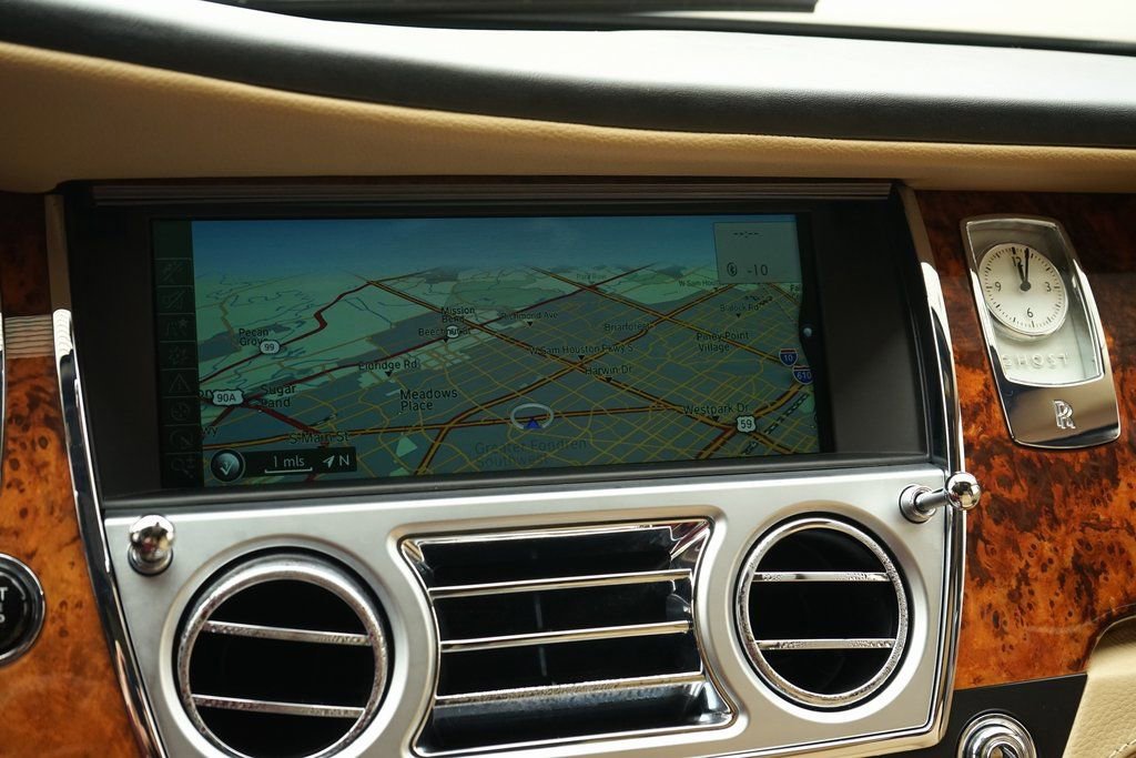 Used 2013 Rolls-Royce Ghost image 14