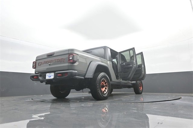 Used 2020 Jeep Gladiator Rubicon image 36