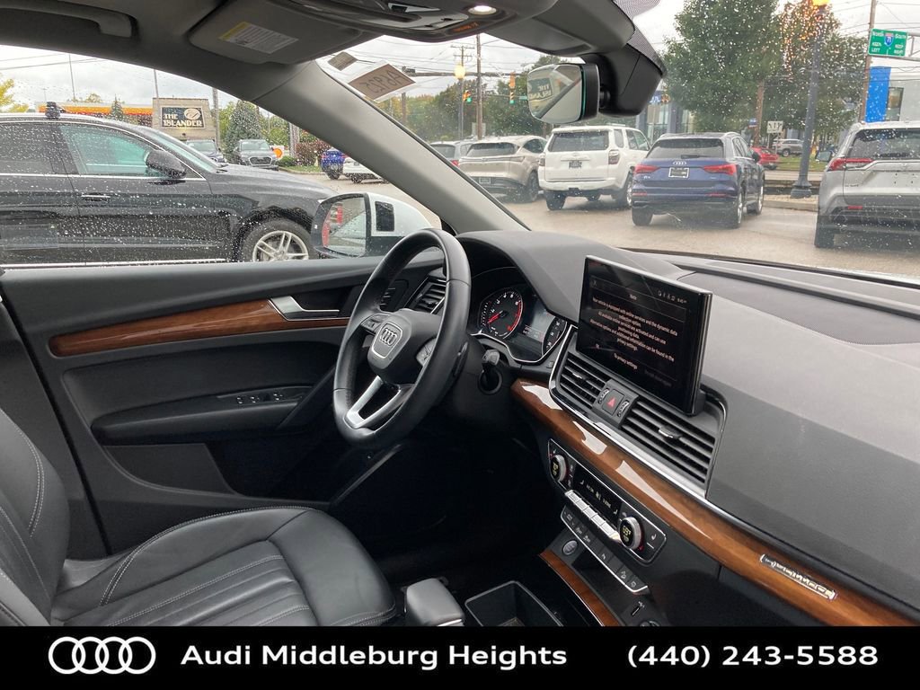 Certified 2023 Audi Q5 2.0T Premium w/ Convenience Package image 19