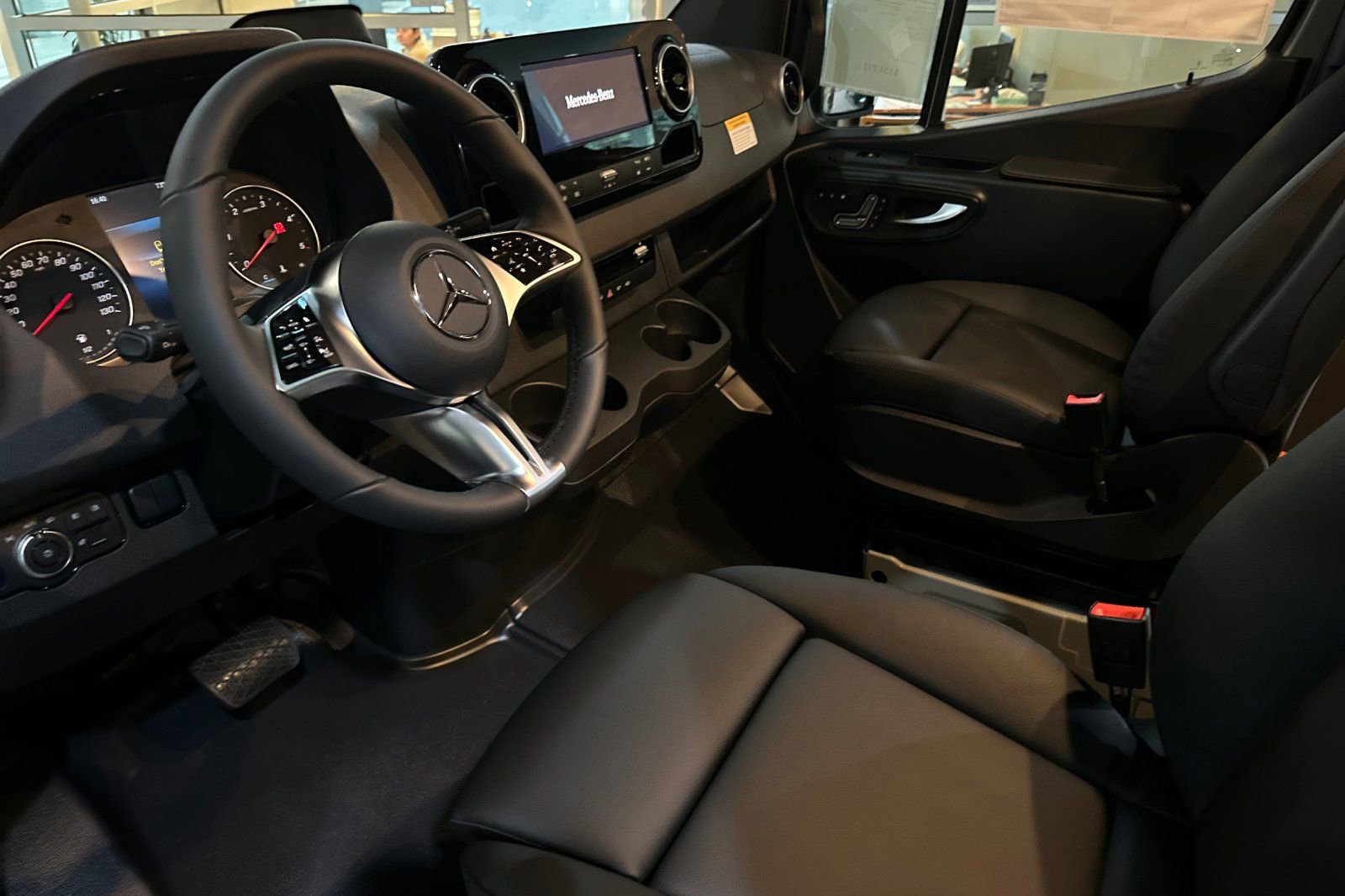 New 2026 Mercedes-Benz Sprinter 144 Cargo image 9