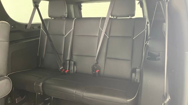 Used 2022 Cadillac Escalade ESV Premium Luxury image 47