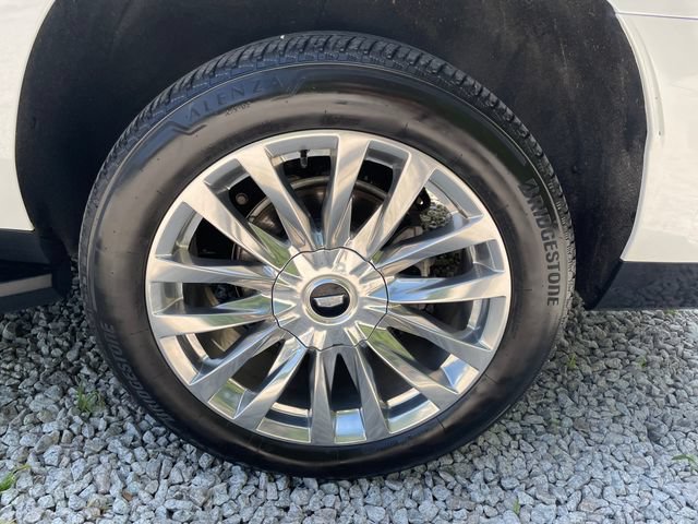 Certified 2024 Cadillac Escalade ESV Premium Luxury AWD/4WD image 19